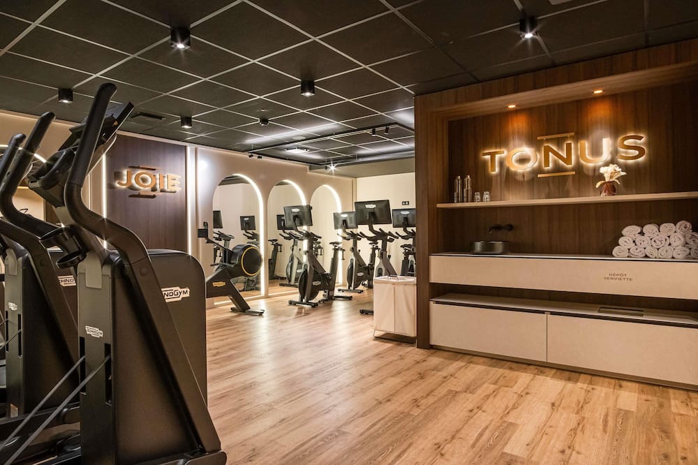 オテル メルキュール ドゥ サンラリー 写真