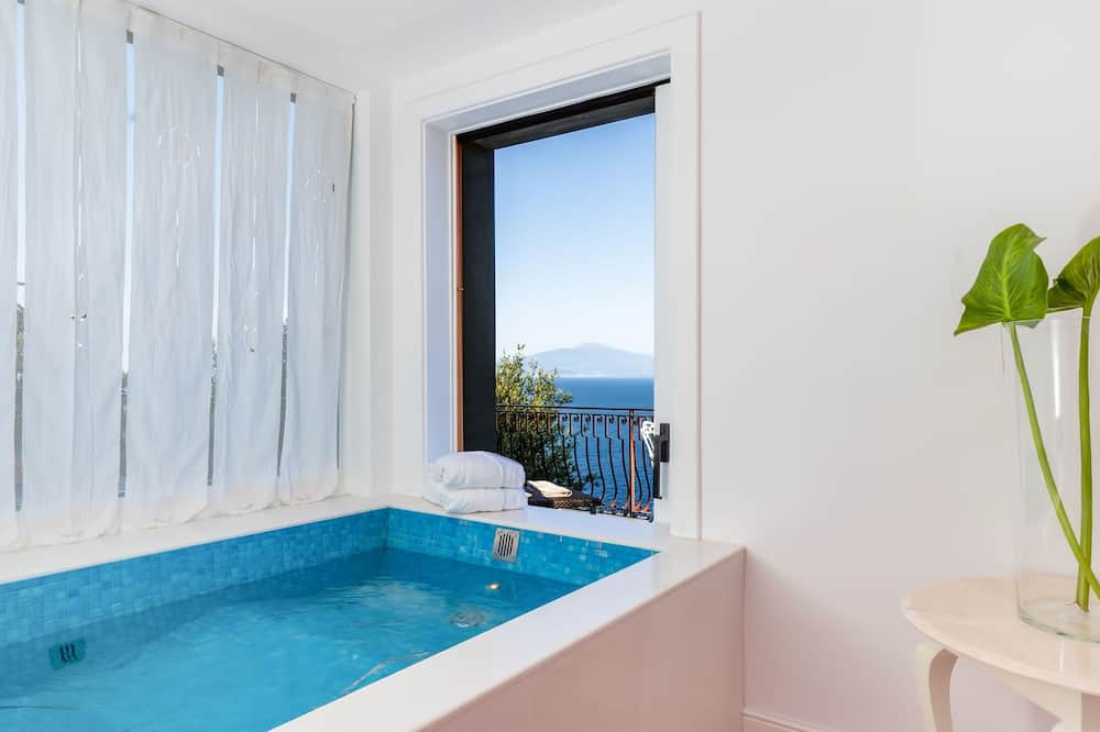 ホテル ベルエア 写真