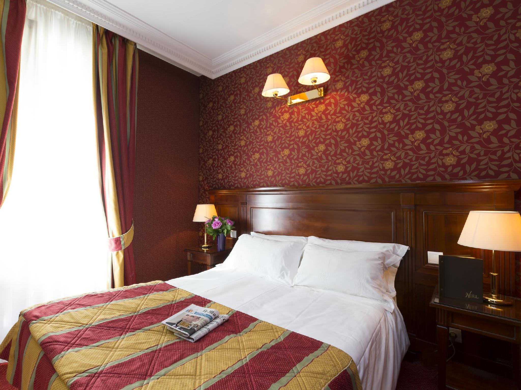 ホテル ニエル エリセス 写真