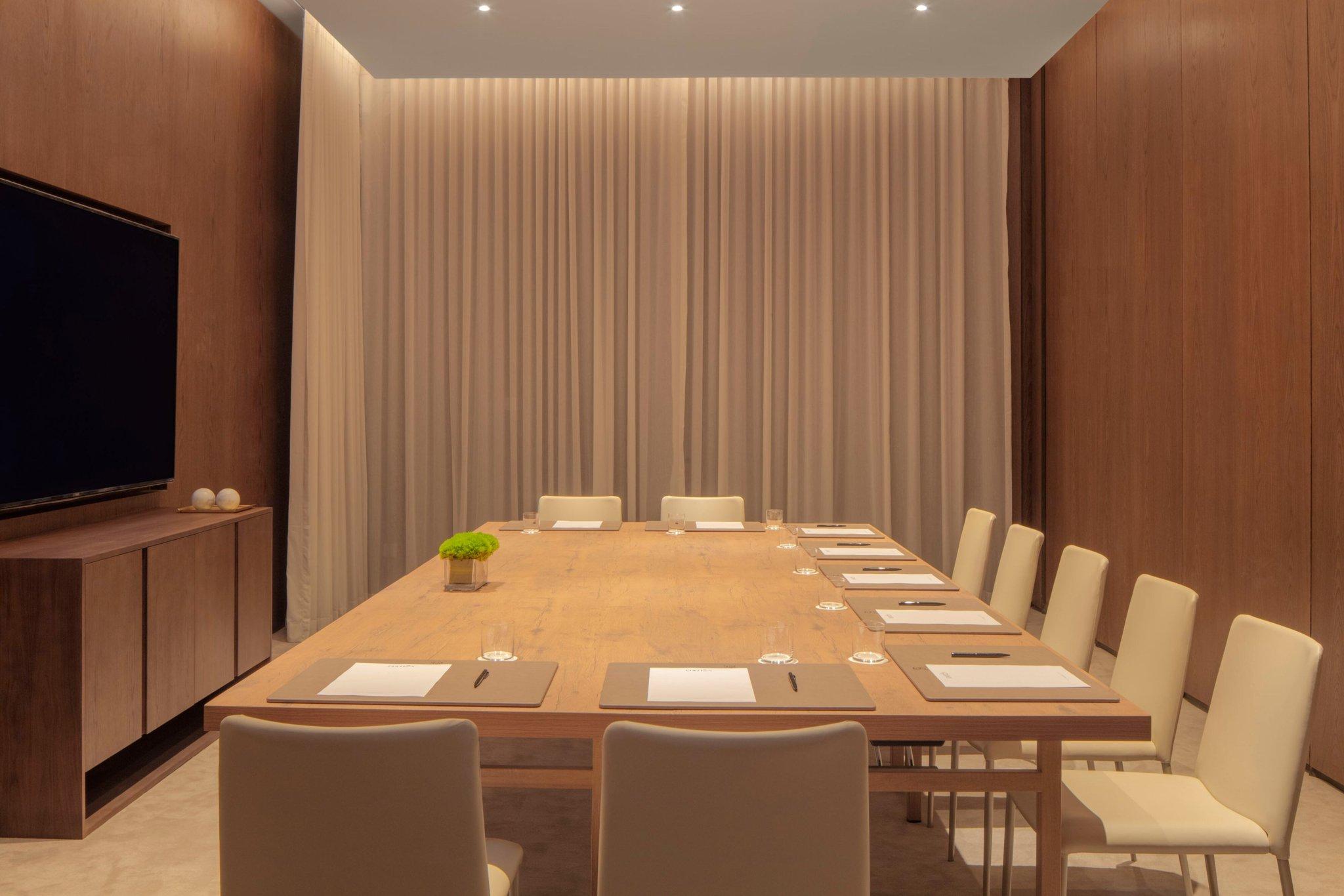 ザ ドバイ エディション 写真