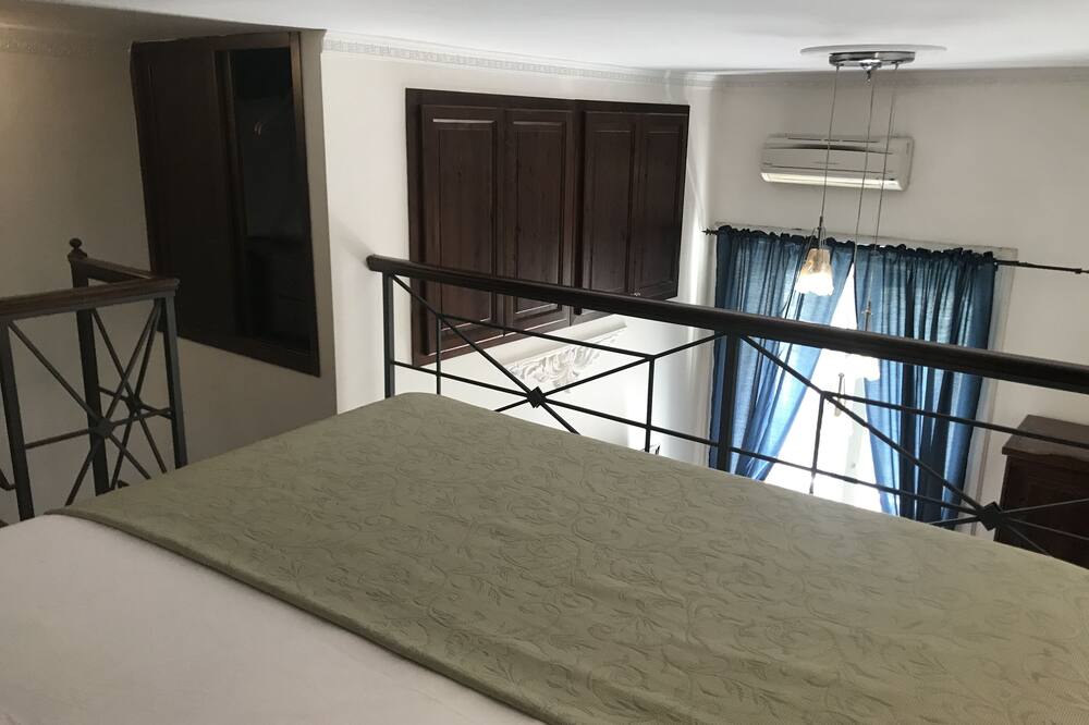 B＆B アルト スイート プリンシペ ウンベルト 写真