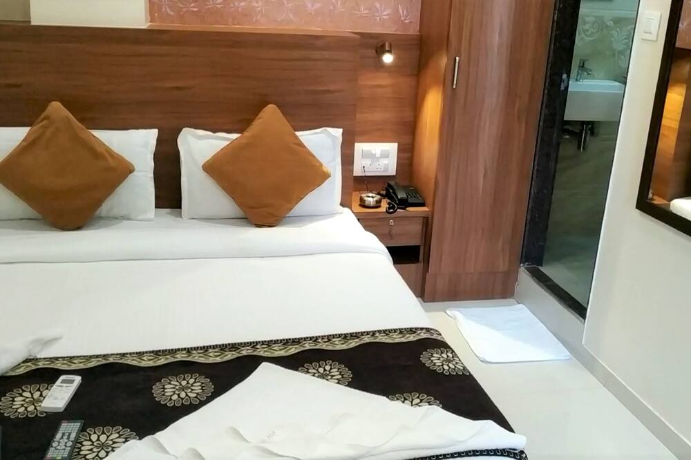 ホテル アイストン イン 写真