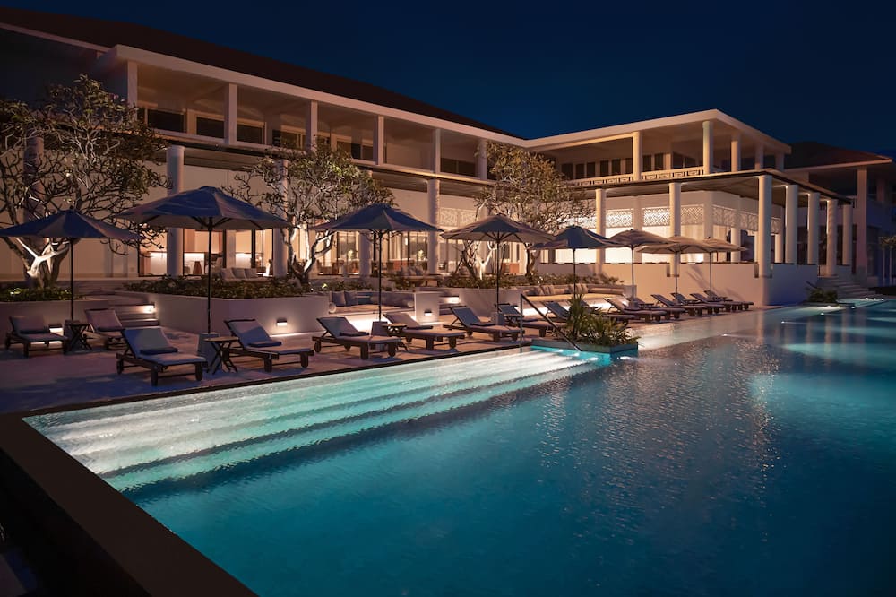 アゼライ ケ ガ ベイ 写真