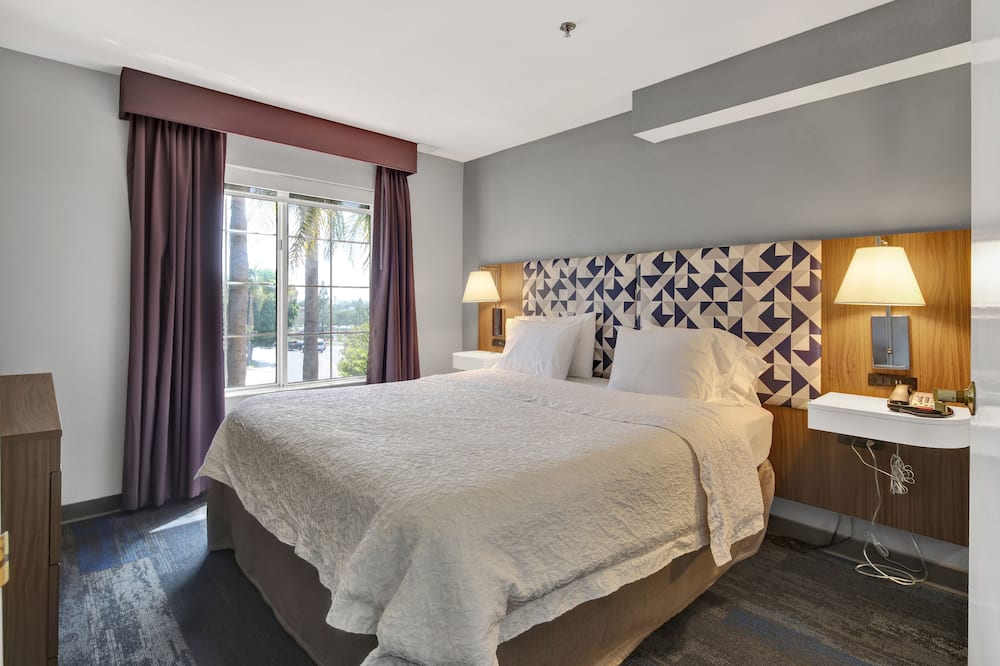 シティ エクスプレス バイ マリオット サンタアナ/オレンジ カウンティ エアポート 写真