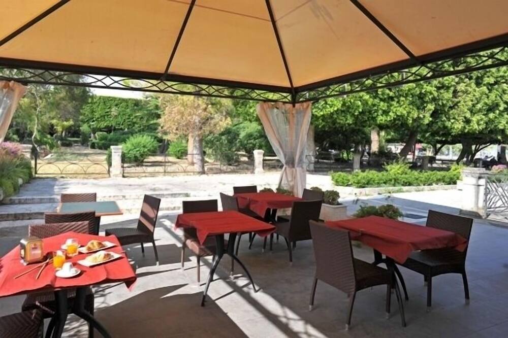 ホテル フローラ 写真