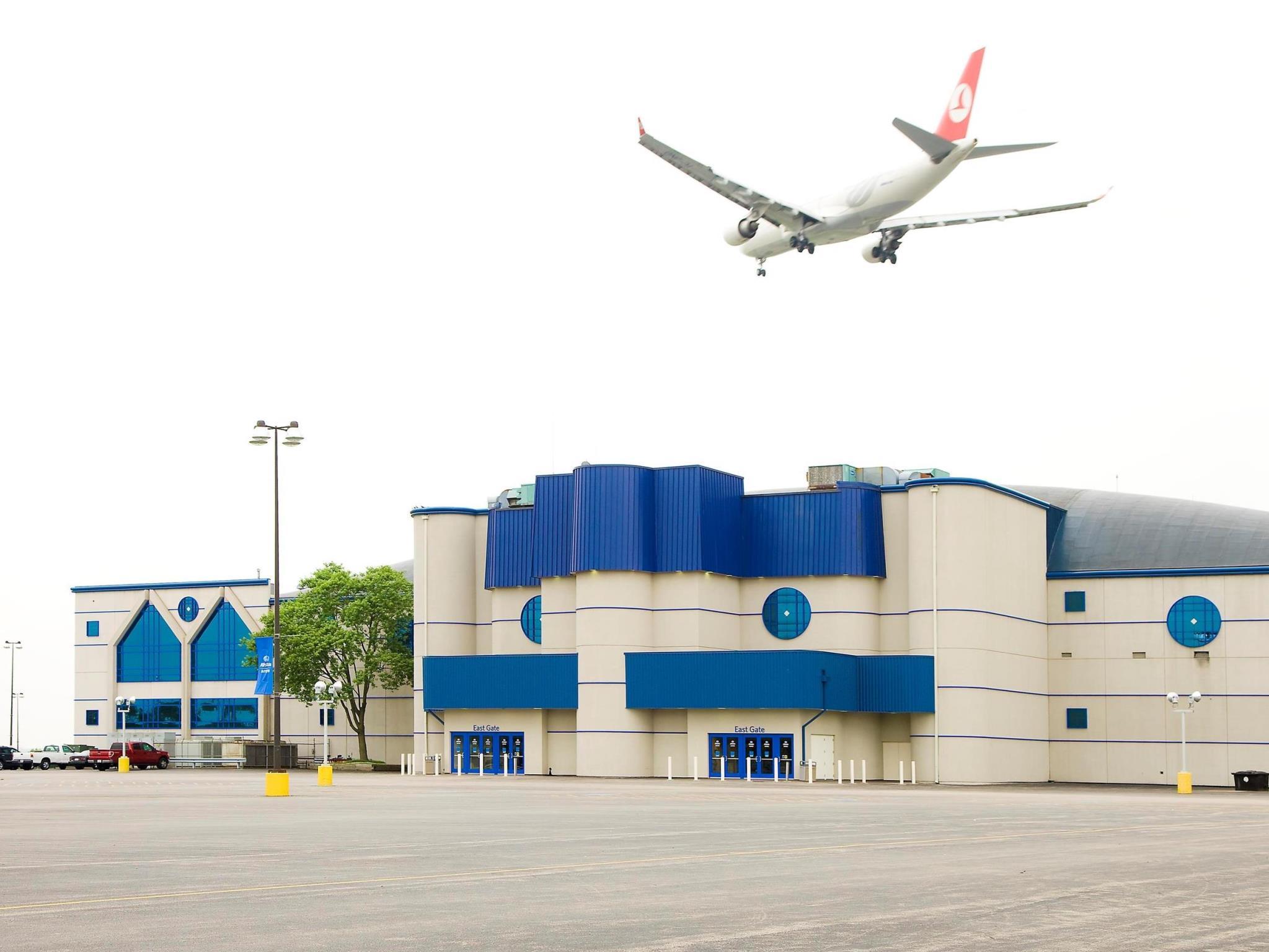 エンバシー スイーツ バイ ヒルトン シカゴ オヘア ローズモント 写真