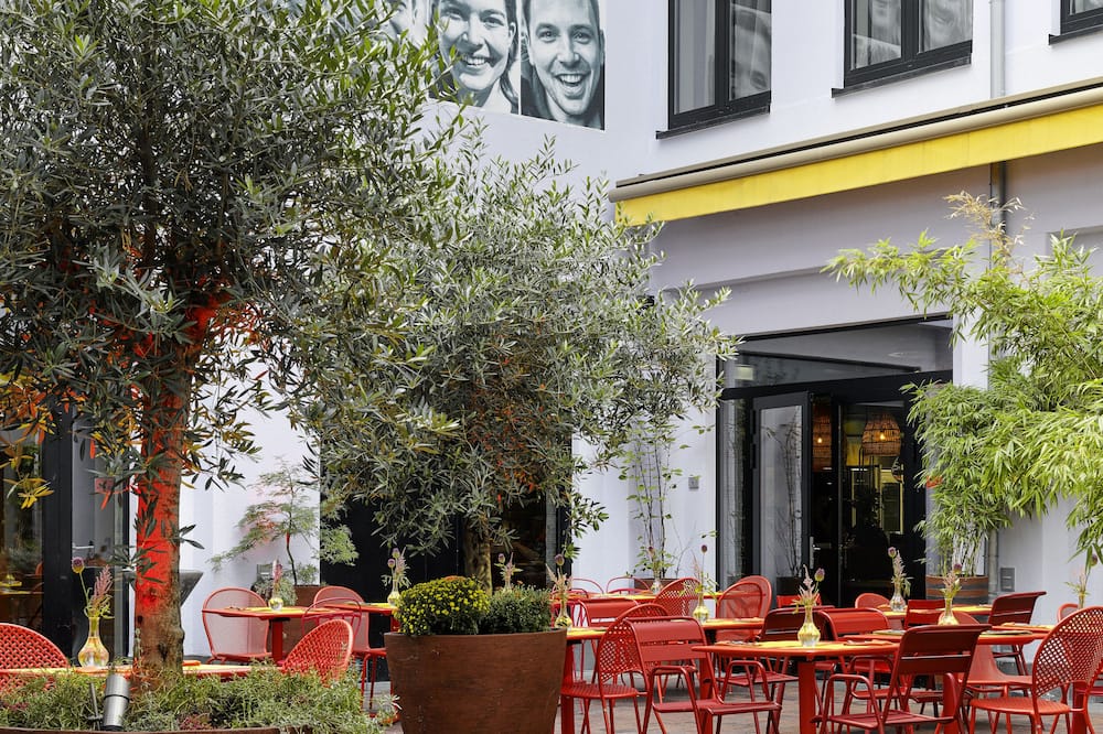 25アワーズ ホテル フランクフルト ザ トリップ 写真