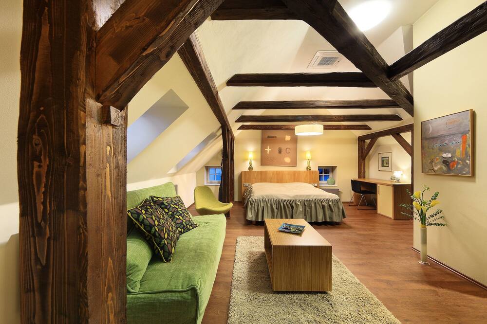 Depandance Edward Kelly 写真