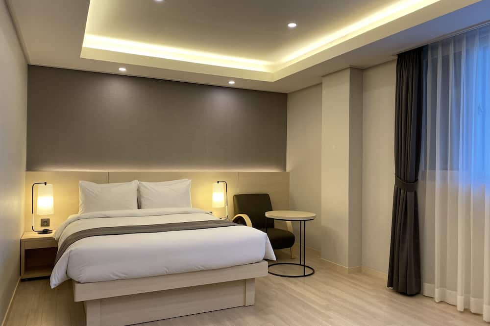 ニュー ドンヘ ホテル 写真