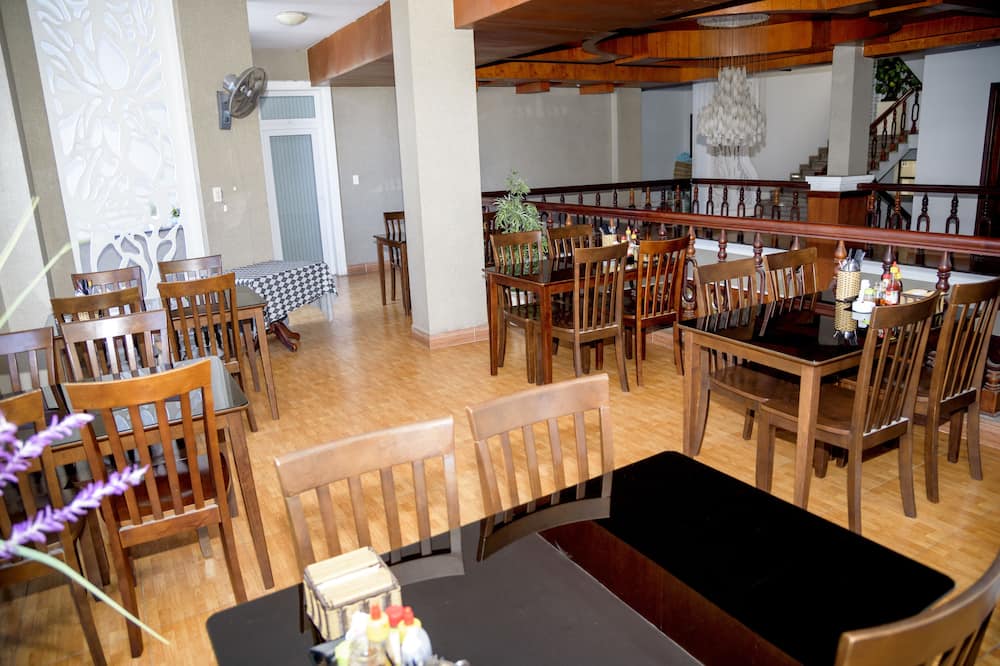 ハ トリン ホテル 写真