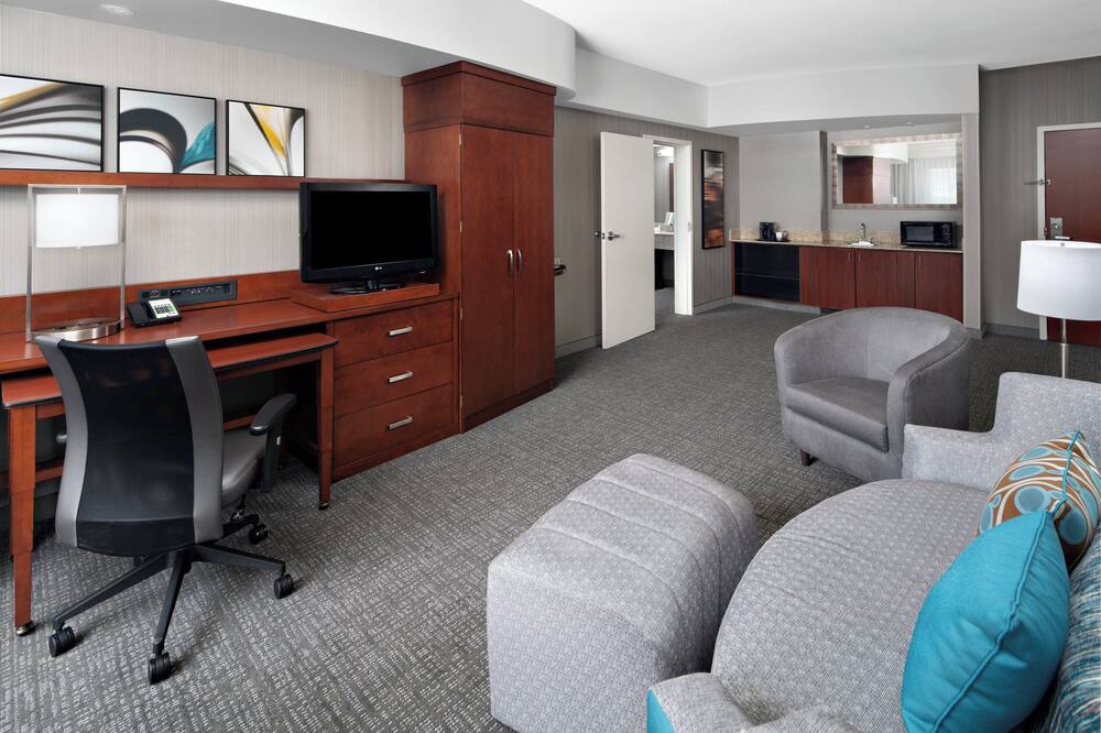 Courtyard by Marriott Raleigh North/Triangle Town Center 写真