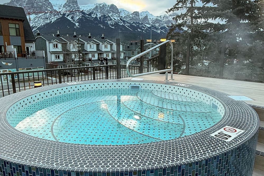 レイディ マクドナルド カントリー イン 写真