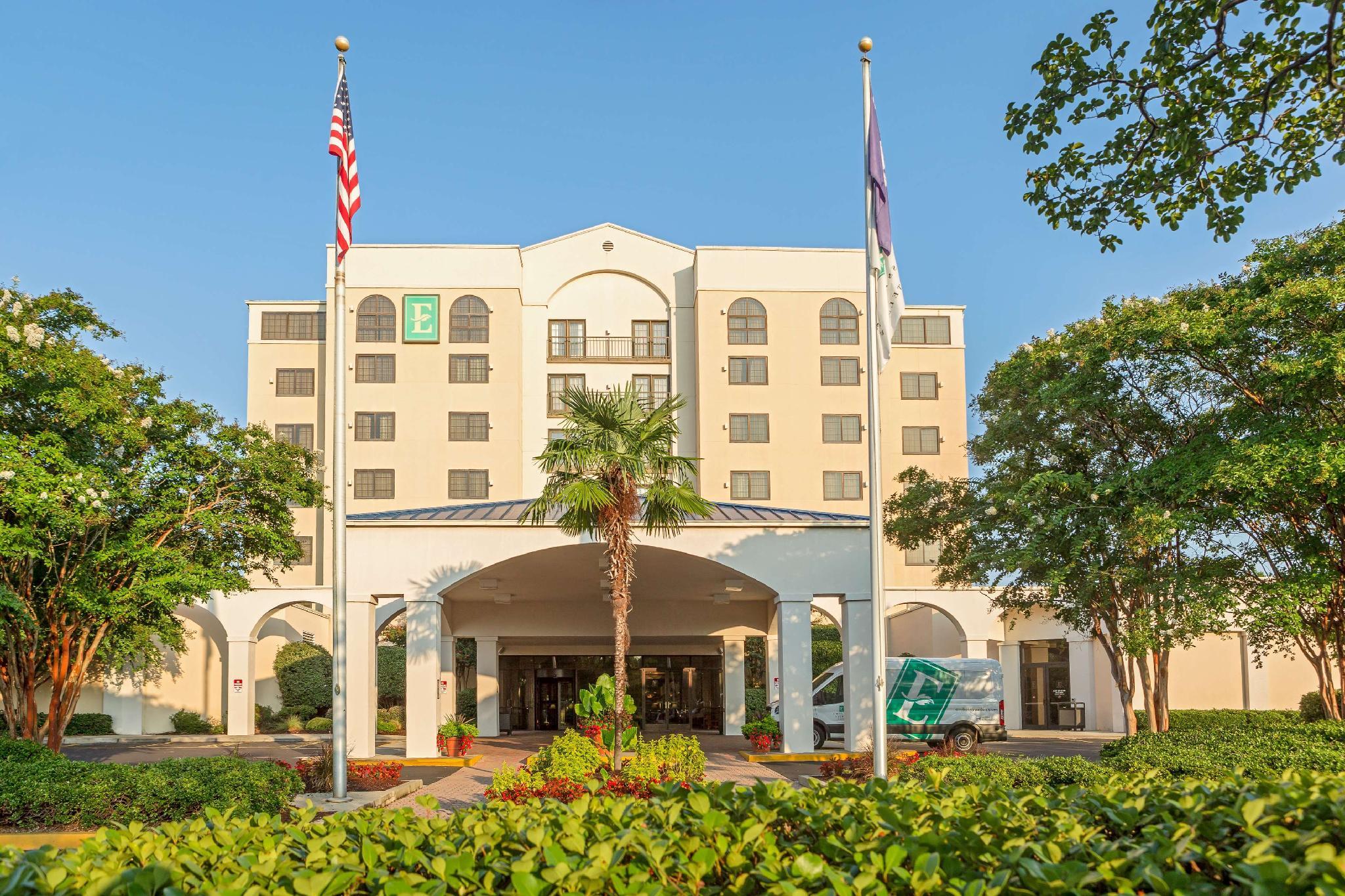 Embassy Suites  Columbia Greystone 写真