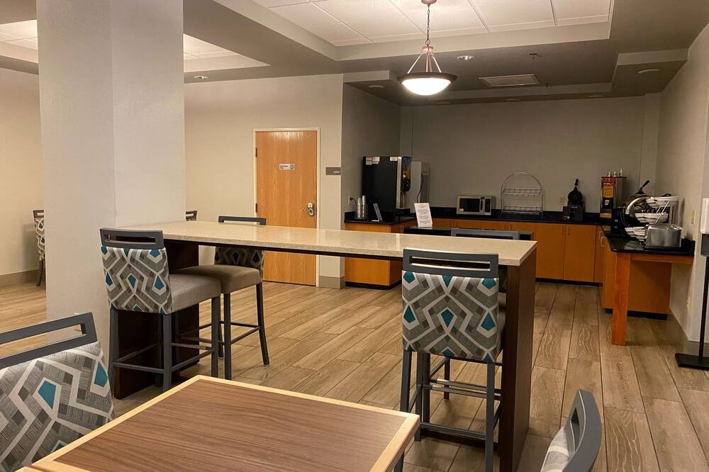 ベストウェスタン ウィンザー イン & スイーツ 写真