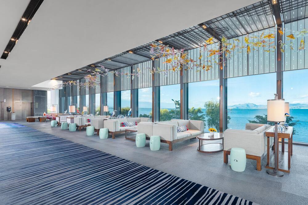 ホテル インディゴ 大理 洱海 by IHG (大理洱海天域英迪格酒店) 写真