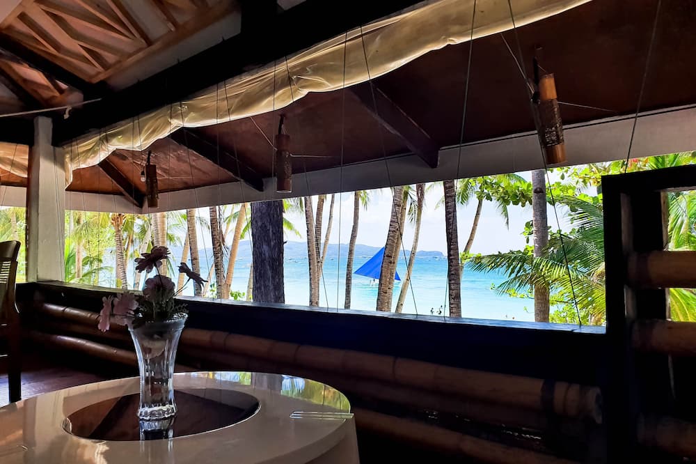 ココロコ ビーチ リゾート 写真