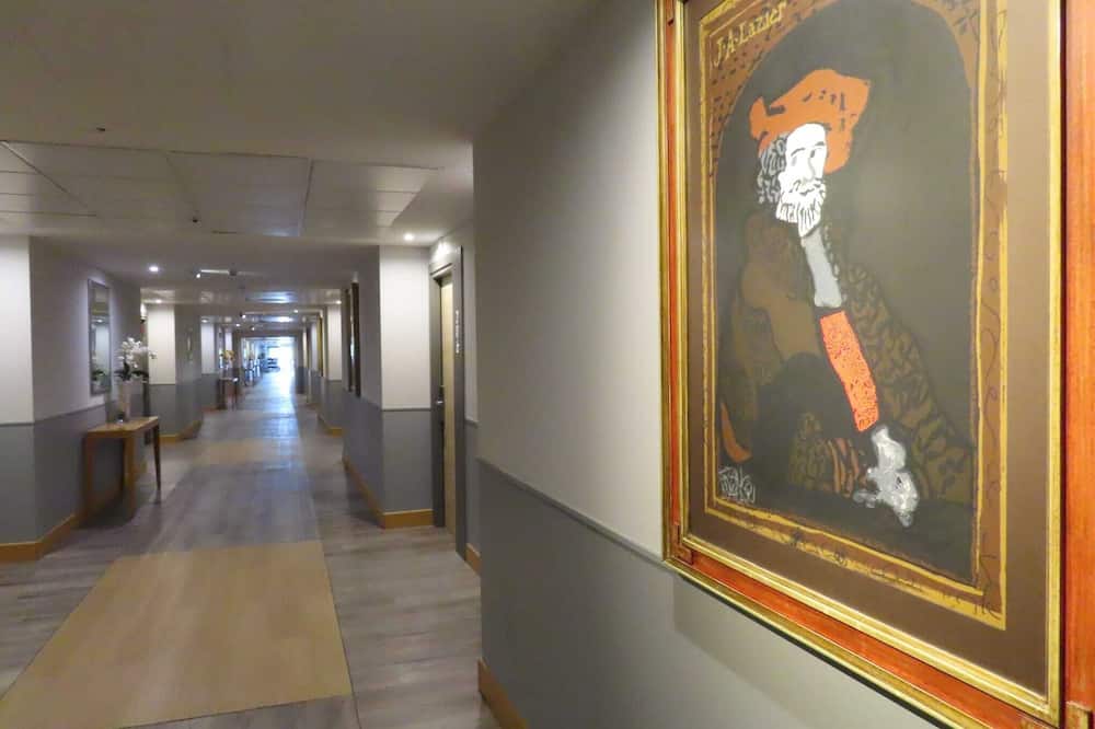 エクスプレス ホテル アオスタ イースト 写真