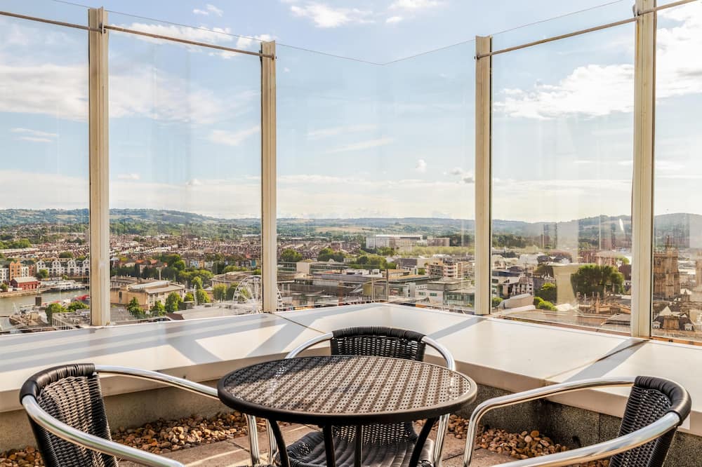 ラディソン ブル ホテル ブリストル 写真