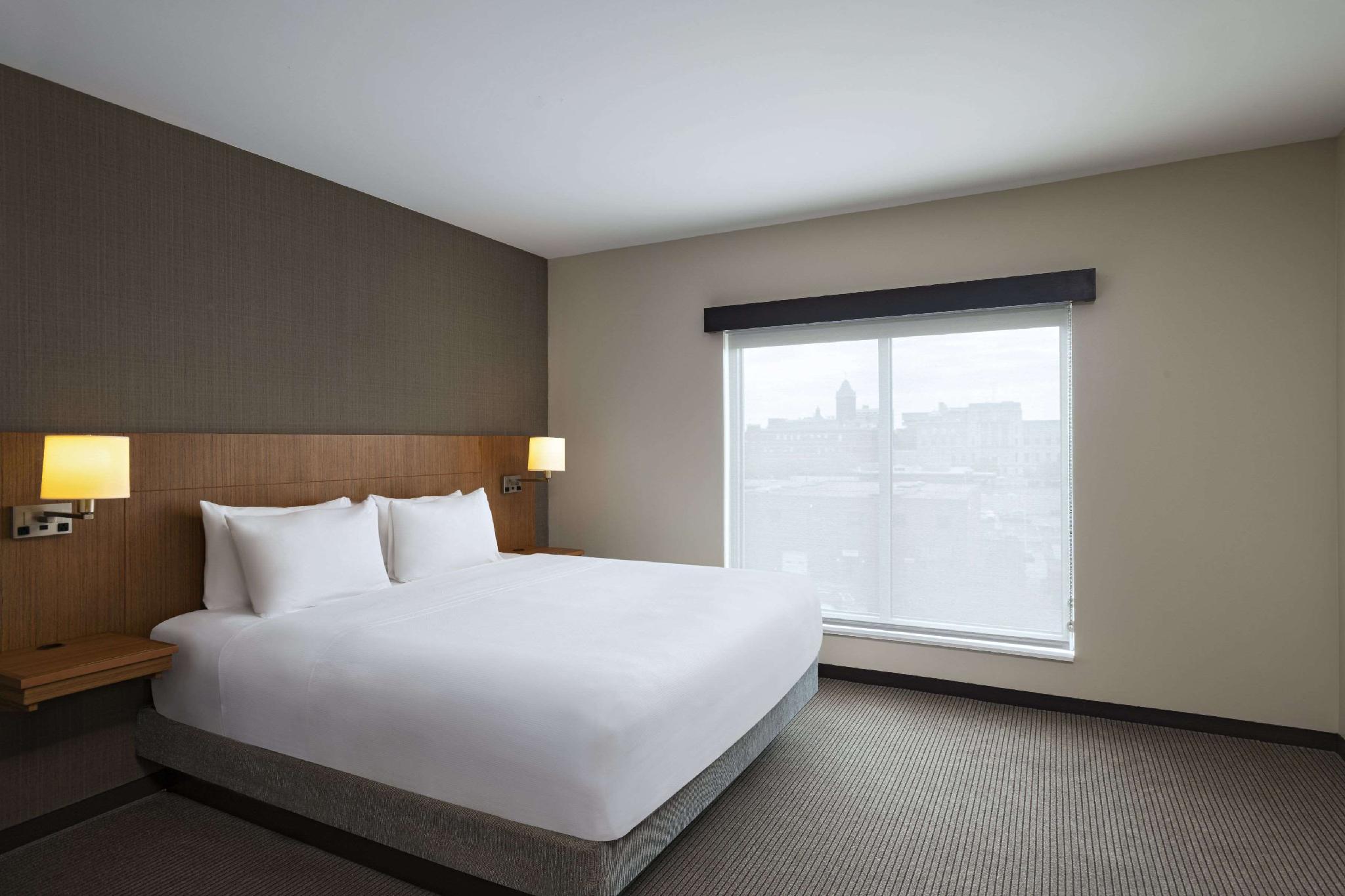 Hyatt Place Greensboro Downtown 写真