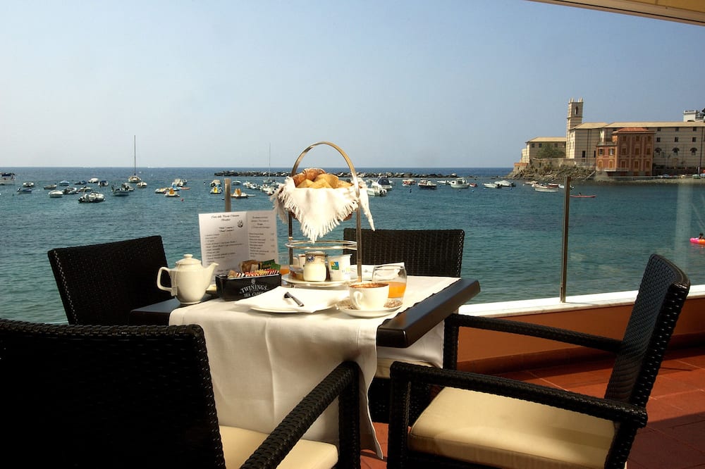 ホテル ミラマレ 写真