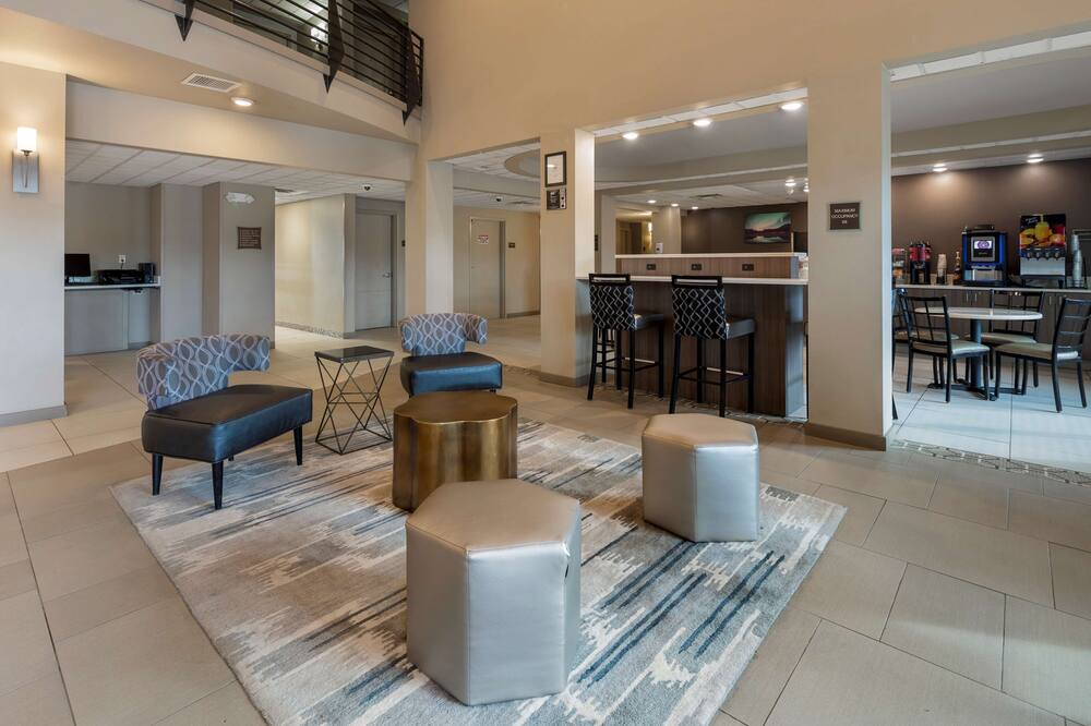 ベストウェスタン プラス チェナ リバー ロッジ 写真