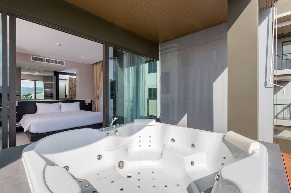 ザ チャーム リゾート プーケット 写真