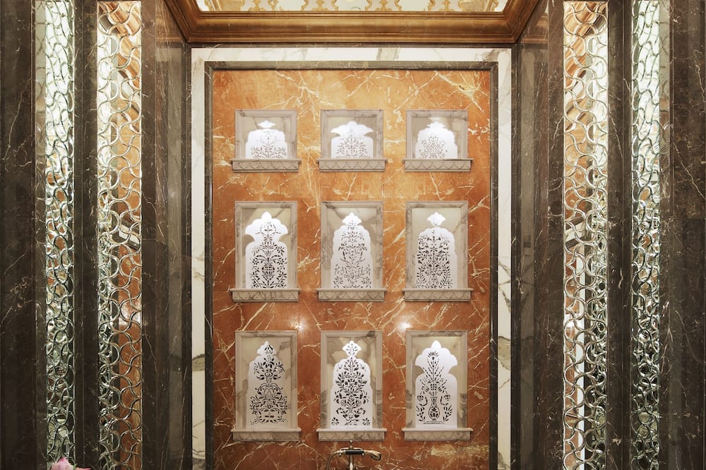 ランバグ パレス 写真