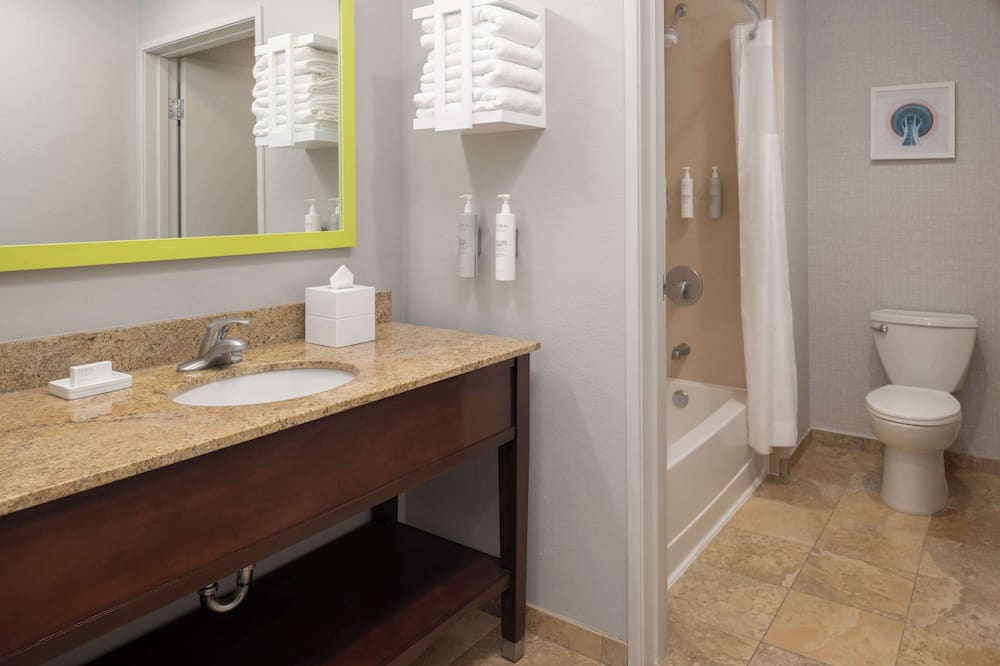 ハンプトン イン & スイーツ シアトル - エアポート / 28 アベニュー 写真