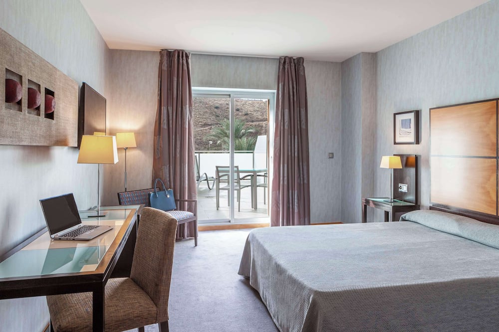 Hotel Macia Real De La Alhambra. 写真