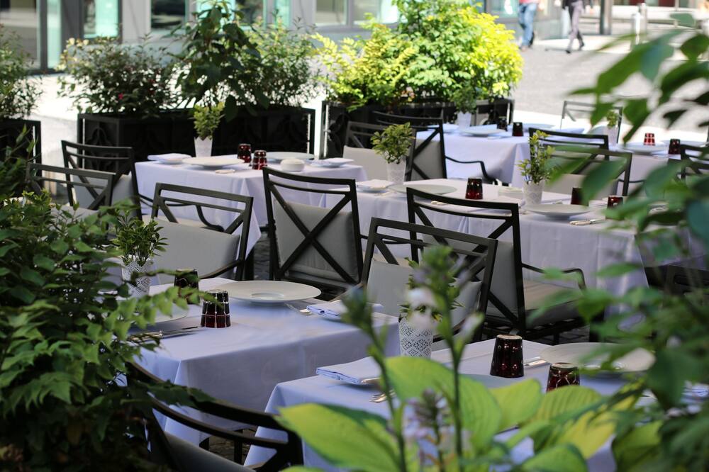 オテル ドゥ ラ シゴーニュ 写真