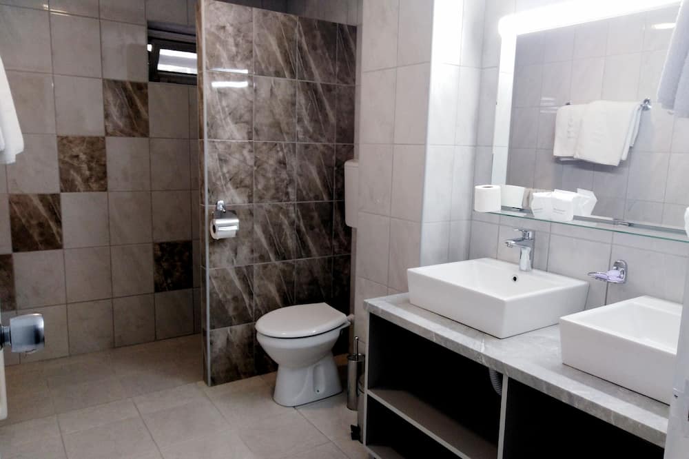 ホテル スラビジャ 写真