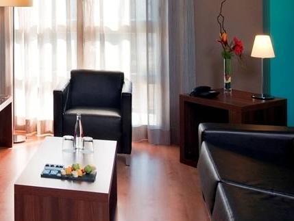 ホテル ユーロスターズ レイ フェルナンド II 写真