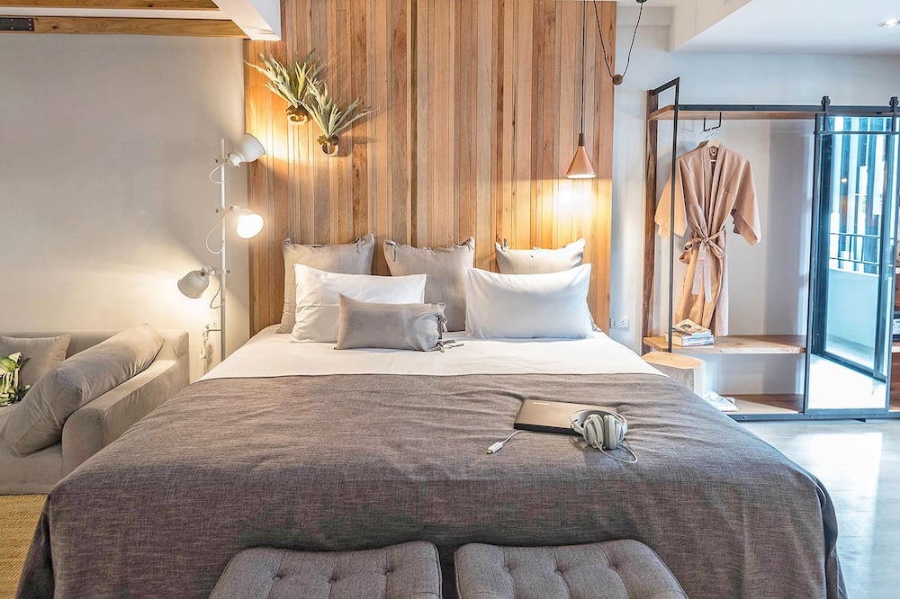 ファミリー トゥリー ホテル 写真