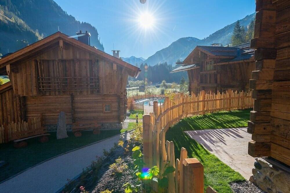 シャレードルフ アウスツァイト 写真