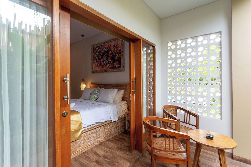 グラハ シャンティ ゲストハウス 写真