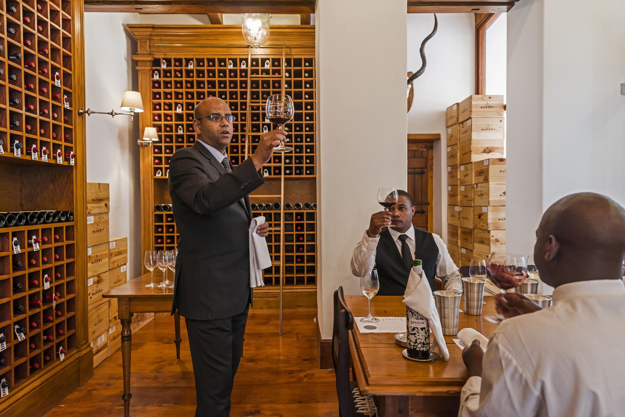 ドロスドゥイホテル 写真