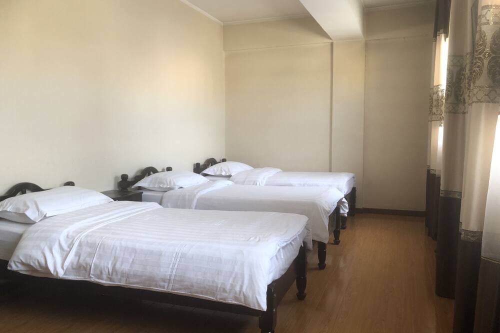 ランド ホテル 写真