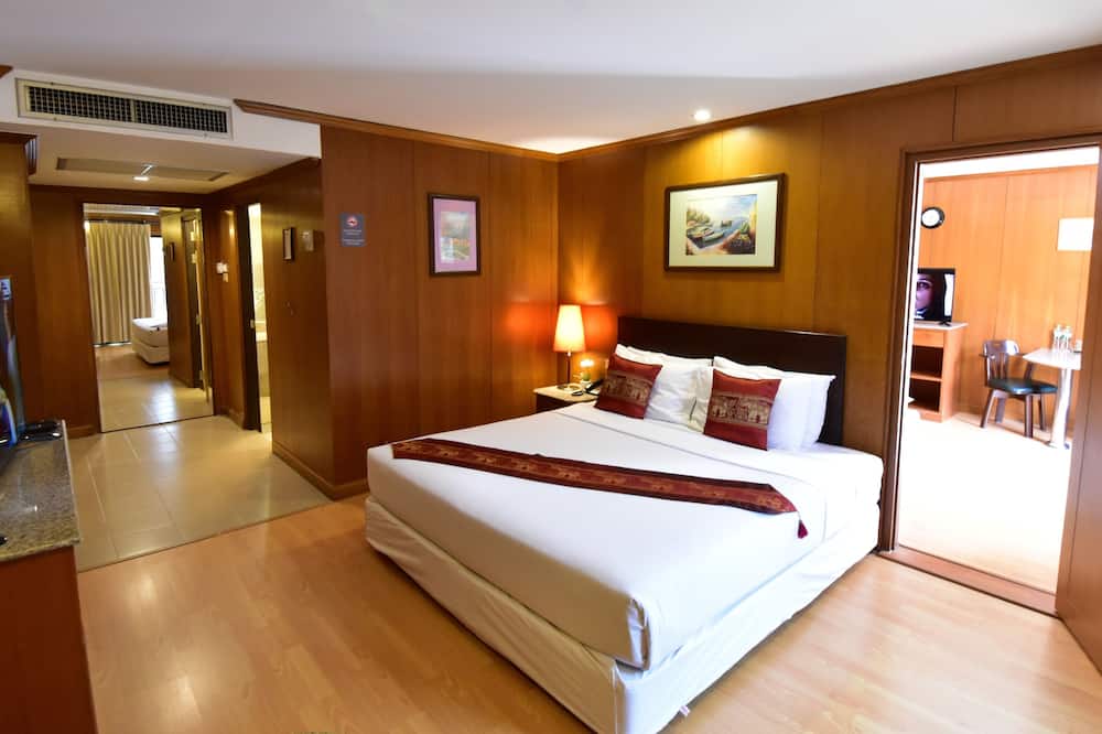 ダイナスティ イン パタヤ 写真