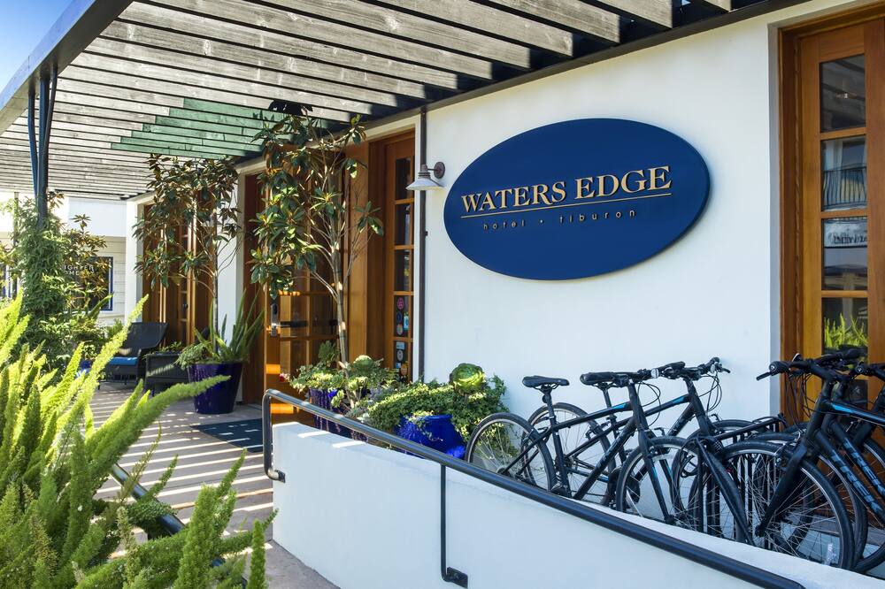 ウォーターズ エッジ 写真