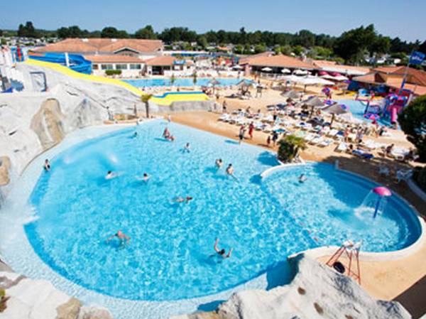 Camping Les Charmettes 写真