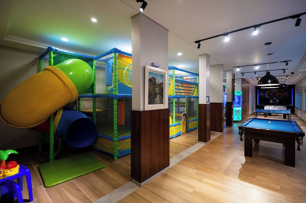 タロバ ホテル 写真