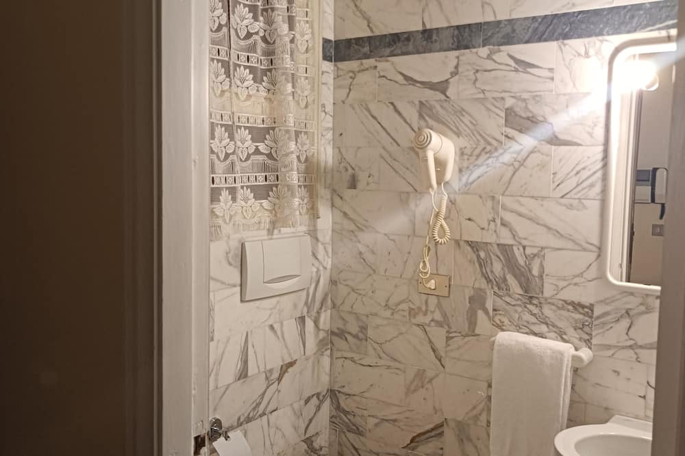 ホテル ミラマレ 写真