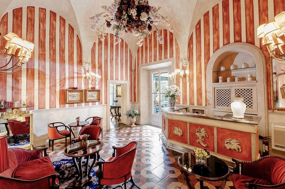 ホテル パラッツォ ダル ボルゴ 写真