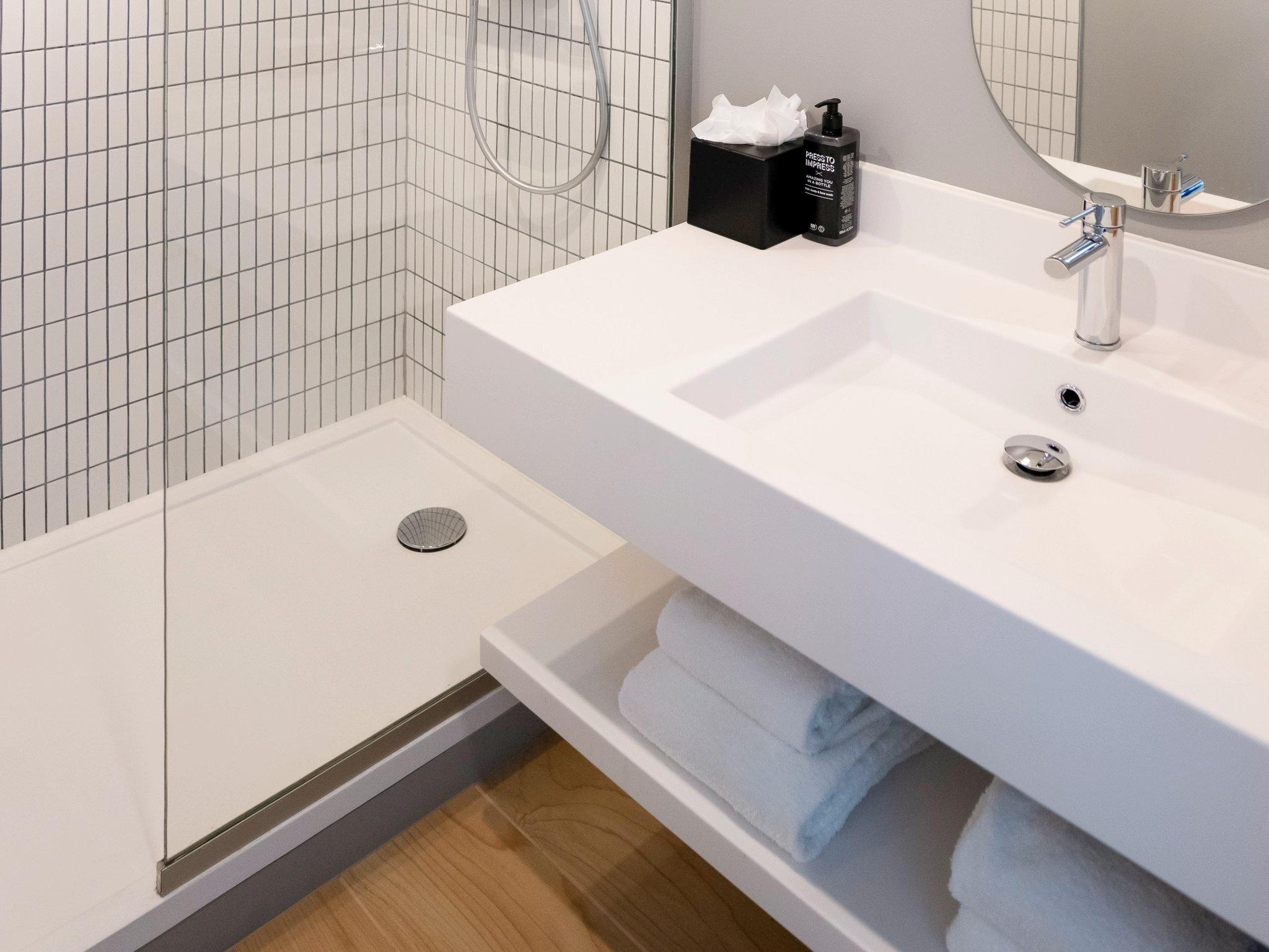 イビス スタイルズ パリ ロマンヴィル 写真