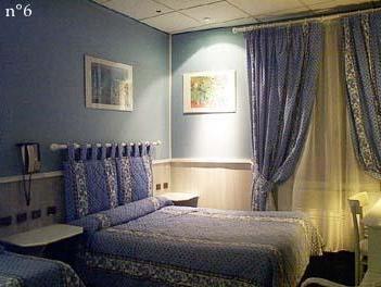 ホテル ミニョン 写真