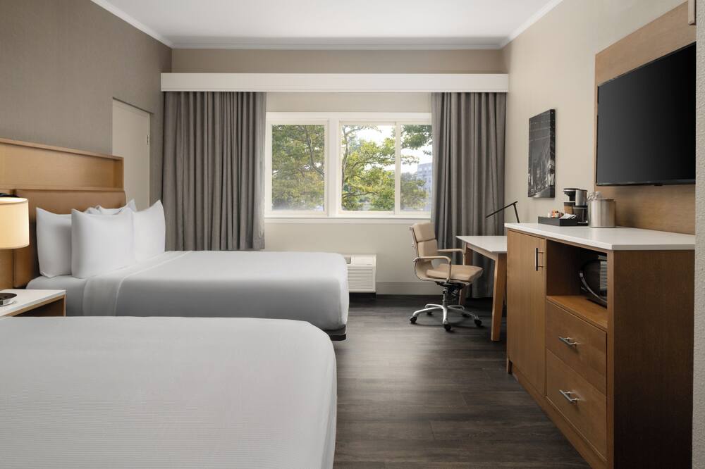 DoubleTree by Hilton Warwick Providence Airport 写真