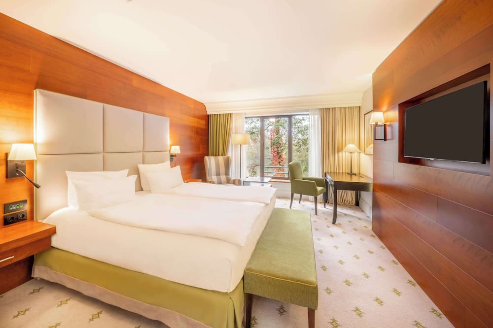 ヒルトン フランクフルト グラーヴェンブルッフ 写真