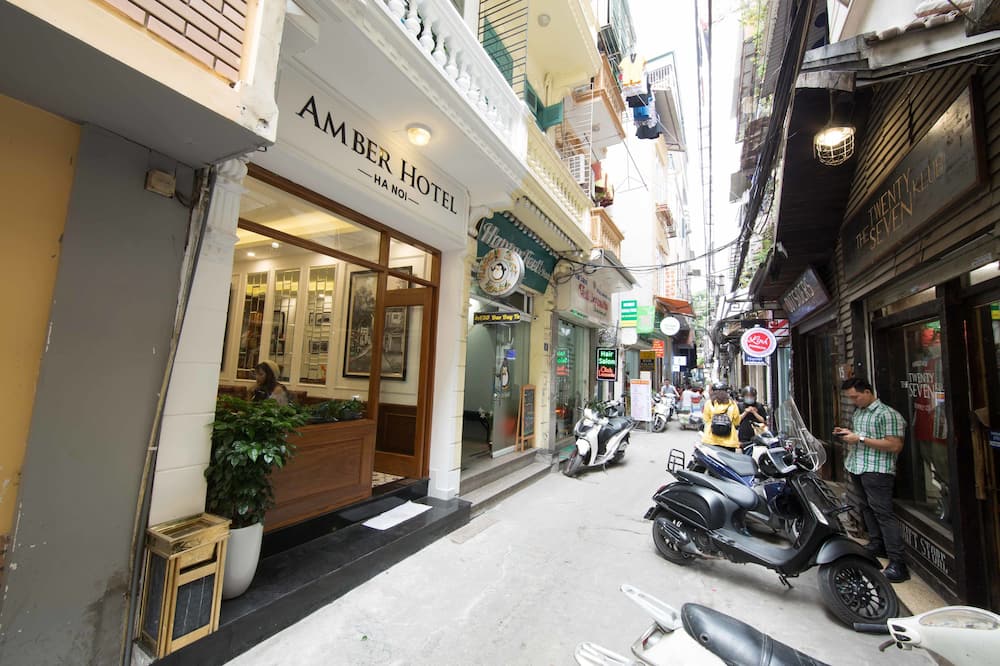 ハノイ アンバー ホテル 写真