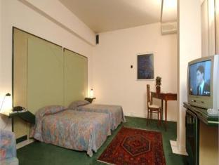 オテル ブオンコンジーヨ 写真