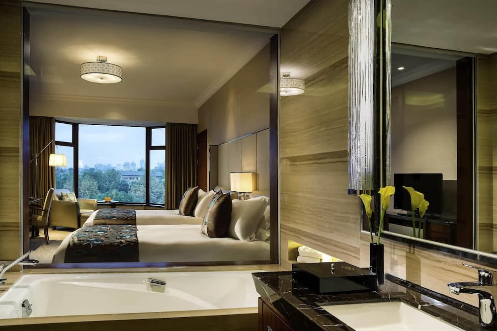 ハンヂョウ ソフィテル ウエストレイク ホテル 写真